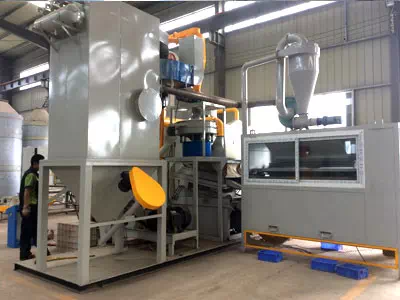 Circuit board crushing and sorting machine