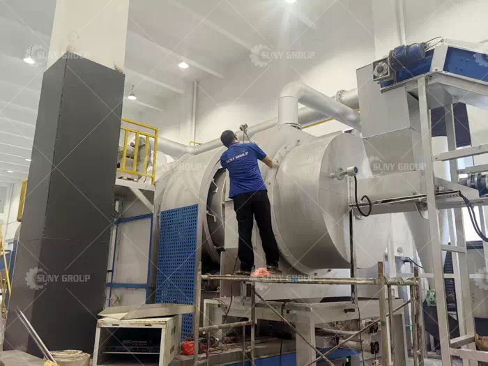 [field:title function='html2text(@me)'/]