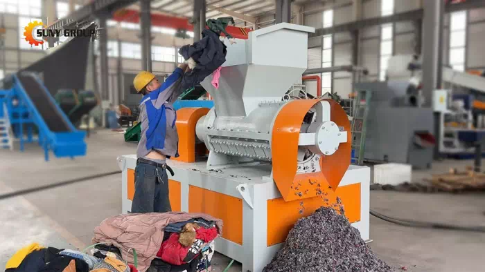 Small Scale Old Clothes Recycling Machine