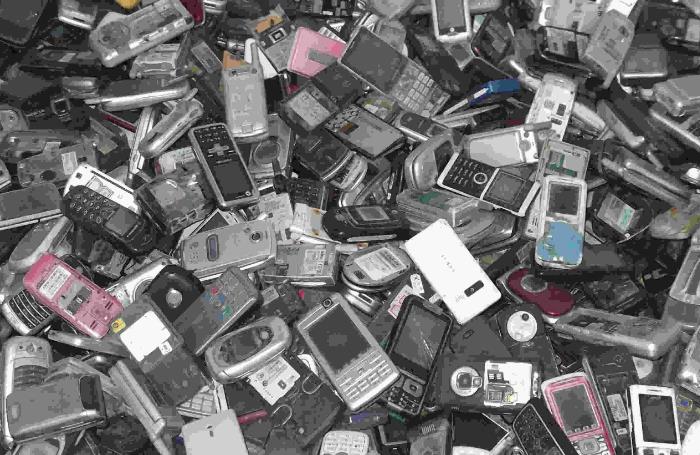 waste mobile phones